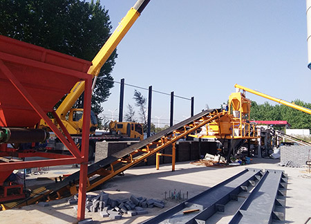 Zhengzhou Jianxin Machinery 25 cubic concrete mixing plant equipment sent to Luoyang, Henan, China