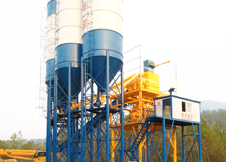  Customer scene of Puer 120 concrete mixing station, Yunnan