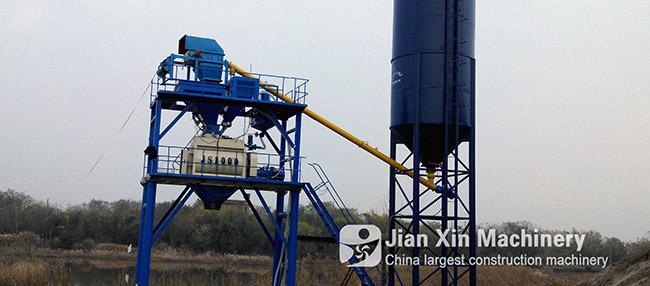 The JS1000 concrete mixer is used as the main mixer in the HZS60 concrete mixing plant.