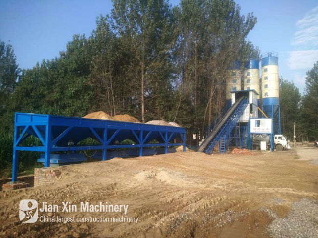 Zhengzhou Jianxin Machinery HZS60 concrete mixing station put into production in Ningxia(图1)